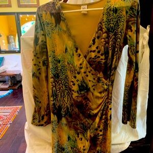 Beautiful dress looks amazing/ really gorgeous